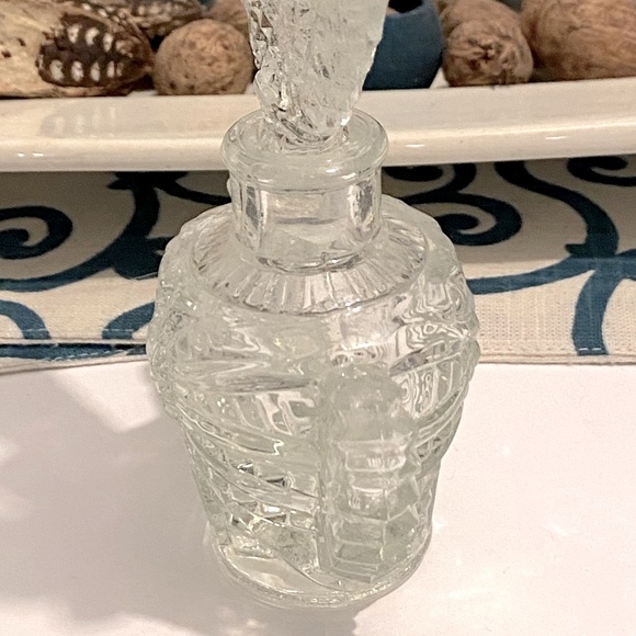 Antique Pressed Glass Perfume Bottle Women’s Scottish Thistle & Large Dabber - Picture 7 of 8